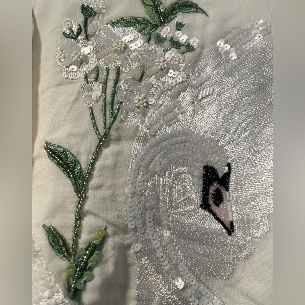 Hope & Ivy Swan Embellished Open Back Maxi Dress - Ivory Bridal Womens US Size 6 - Picture 11 of 16